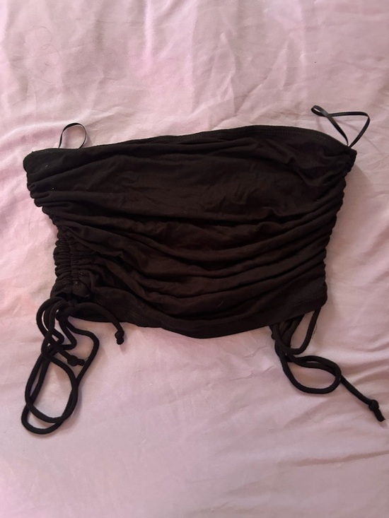 Tops - Black Ruched Tube Top